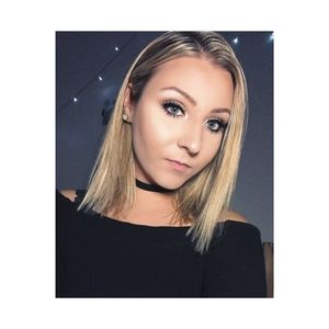 Meet your Posher, Nicole